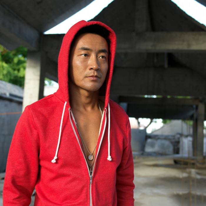 演員霍亞明最新寫真 秀健碩肌肉運動力爆表