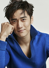 蔣勁夫籃球運(yùn)動(dòng)時(shí)尚寫(xiě)真 胸口半露盡顯型男本色