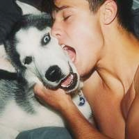 QQ個性陽光型男頭像 愛動物的暖男