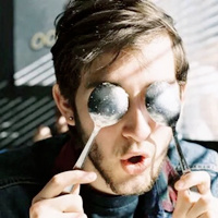 歐美帥氣個(gè)性搞怪型男頭像