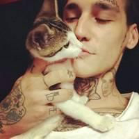 歐美范冷酷個性男生頭像圖片