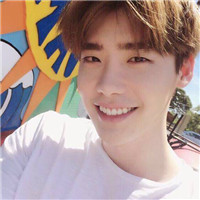 治愈系陽光型男頭像圖片