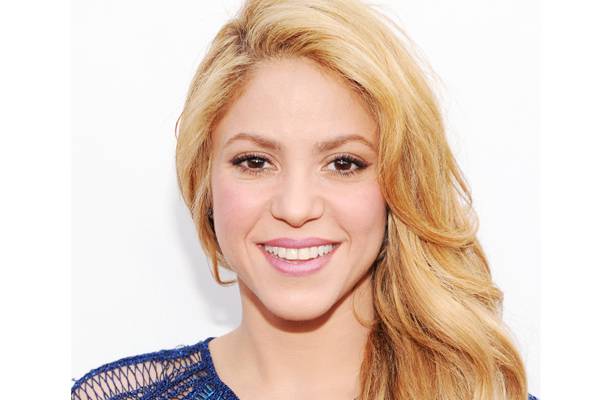 你絕對(duì)猜不到這7位女星是自己化妝