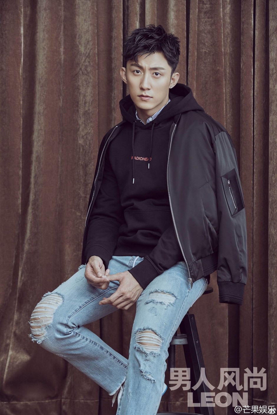 黃景瑜最新帥氣寫(xiě)真公開(kāi) 俊朗面孔彰顯男人風(fēng)尚