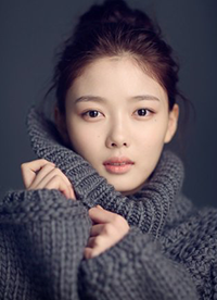 巧學(xué)這些冬季美妝技巧 還能提升毛衣時(shí)尚感