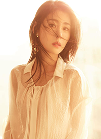 歌手張碧晨最新寫真大片 灑脫個(gè)性演繹另類真我