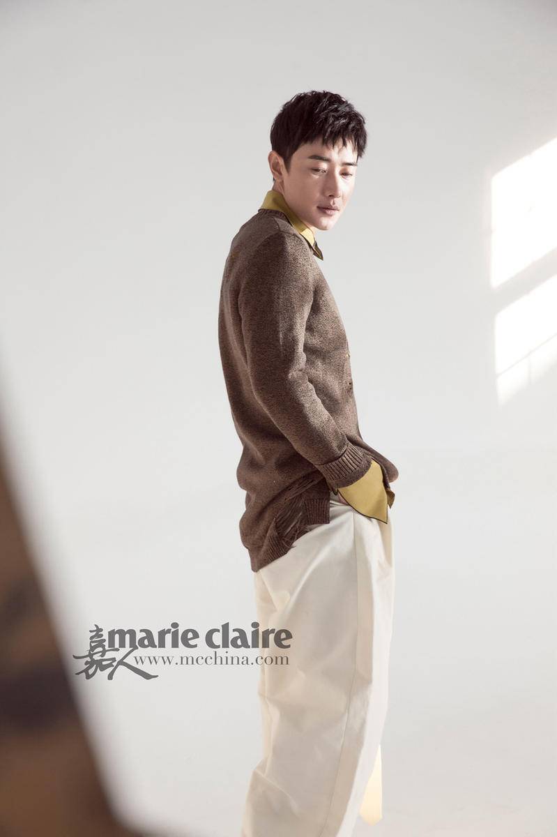 羅晉最新時(shí)尚大片曝光 示范冬日暖男穿搭