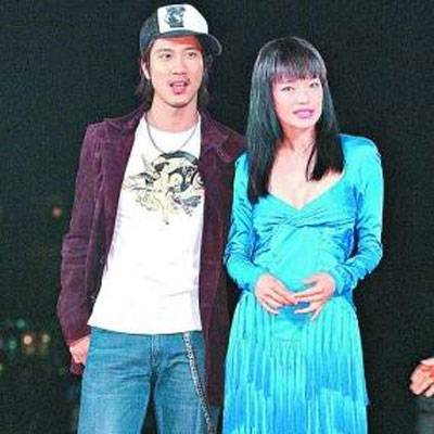 王力宏被曝嫖娼 懶理傳聞參加電影節(jié)露笑容