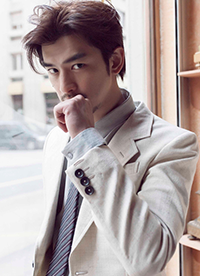 陳柏霖最新時尚寫真大片 儒雅有型撩妹力max