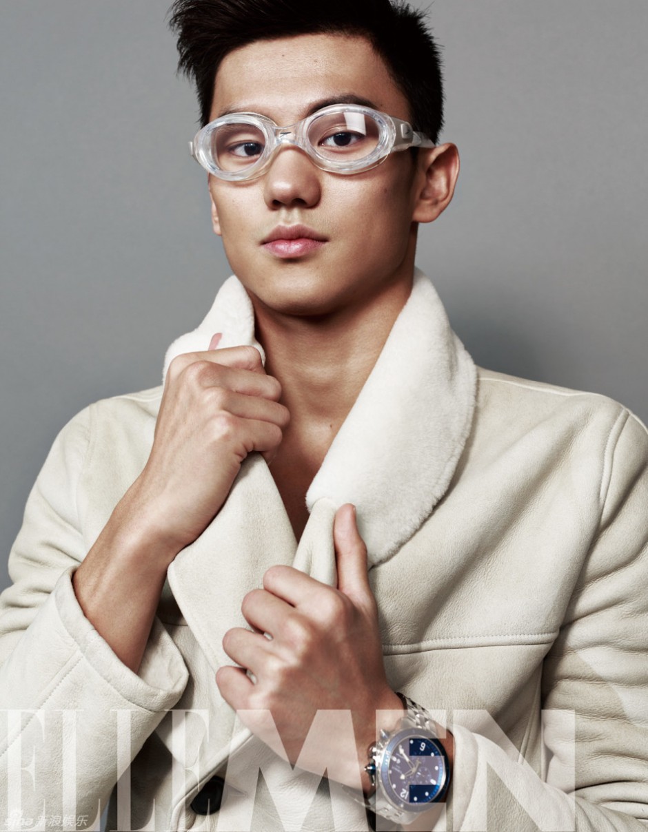 寧澤濤帥氣肌肉型男圖片 “殺傷力”爆表