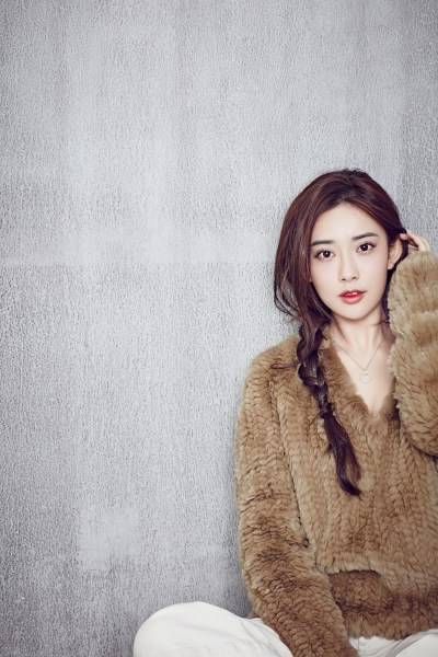 孟子義早春暖色系寫(xiě)真 活力演繹清新風(fēng)格