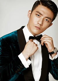 亂世麗人行李澤鋒曝最新寫真 盡顯張揚(yáng)不羈