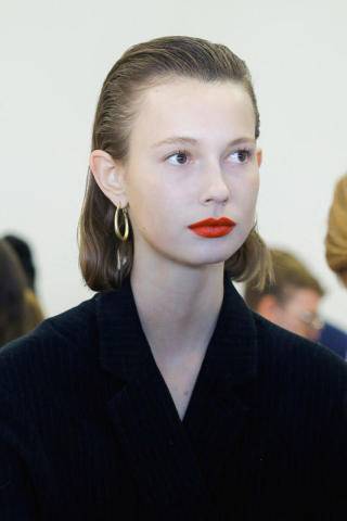 注意！辦公室化妝應(yīng)要避開這十大錯(cuò)誤