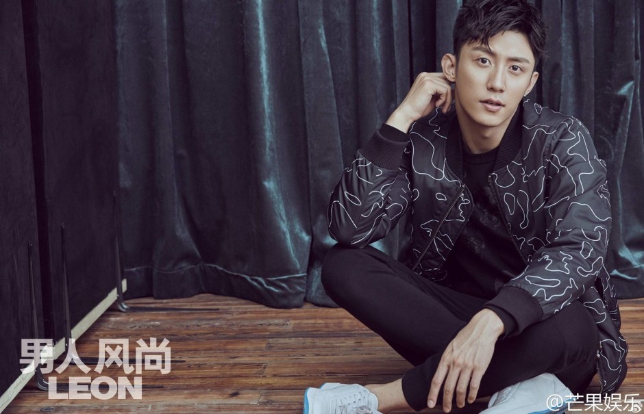 黃景瑜最新帥氣寫真公開 俊朗面孔彰顯男人風(fēng)尚