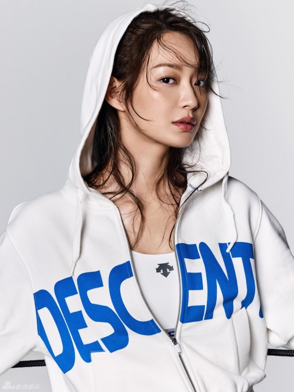 申敏兒運動寫真曝光 曲線性感盡顯曼妙身材