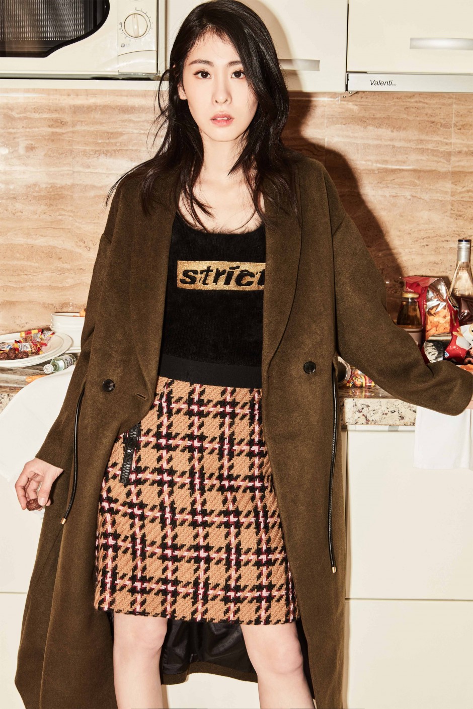 歌手張碧晨最新寫真大片 灑脫個性演繹另類真我