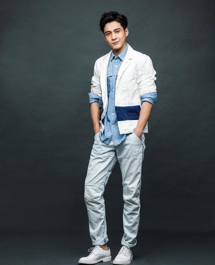 內地小生韓東君陽光帥氣運動型男寫真