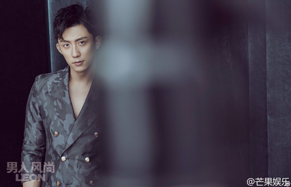 黃景瑜最新帥氣寫真公開 俊朗面孔彰顯男人風尚