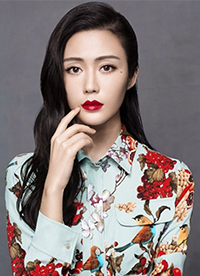 演員湯晶媚最新寫真曝光 嫵媚淚痣上演濕發(fā)誘惑