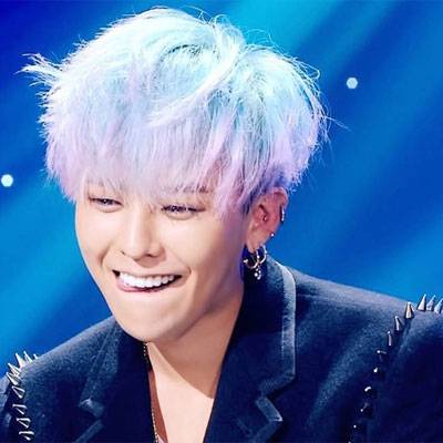 水原希子與男友逛家居店 疑似好事將近?