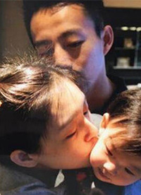 大s兒子照片曝光 被贊乖巧不喜歡哭鬧很省心”