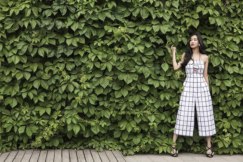 童菲時尚寫真大片曝光 風格各異詮釋90后百變女神