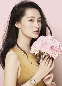 李沁時尚質感大片曝光 演繹優(yōu)雅知性美