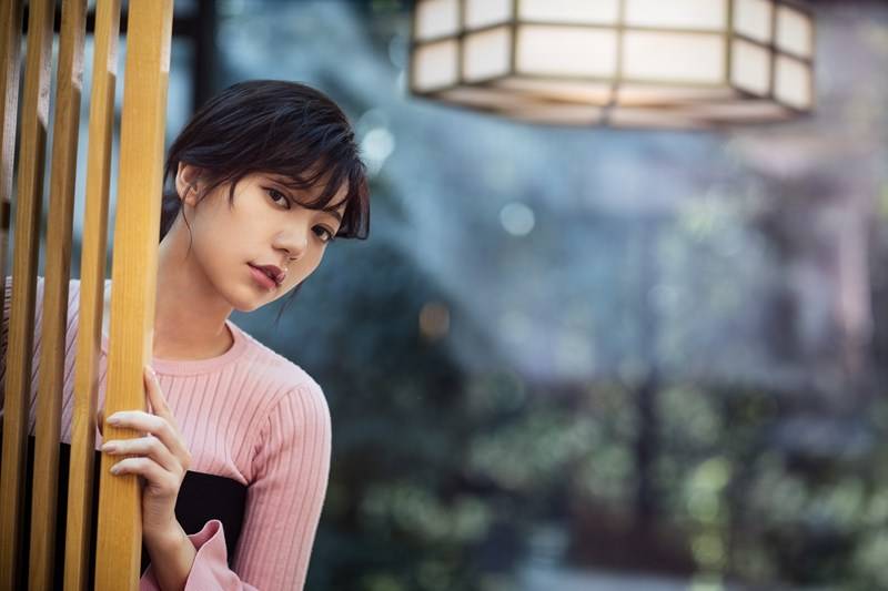 臺星郭雪芙時尚寫真曝光 溫潤如玉又率性自然