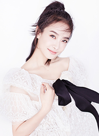 宋茜雜志封面拍攝大片 完美詮釋風格小姐