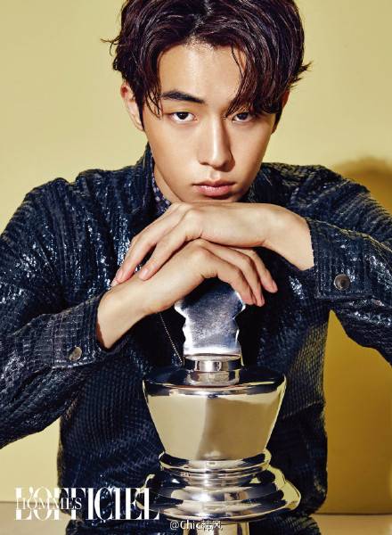 韓國小鮮肉南柱赫時(shí)尚畫報(bào) 盡顯紳士風(fēng)格