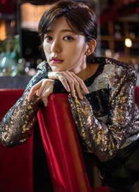 臺星郭雪芙時尚寫真曝光 溫潤如玉又率性自然