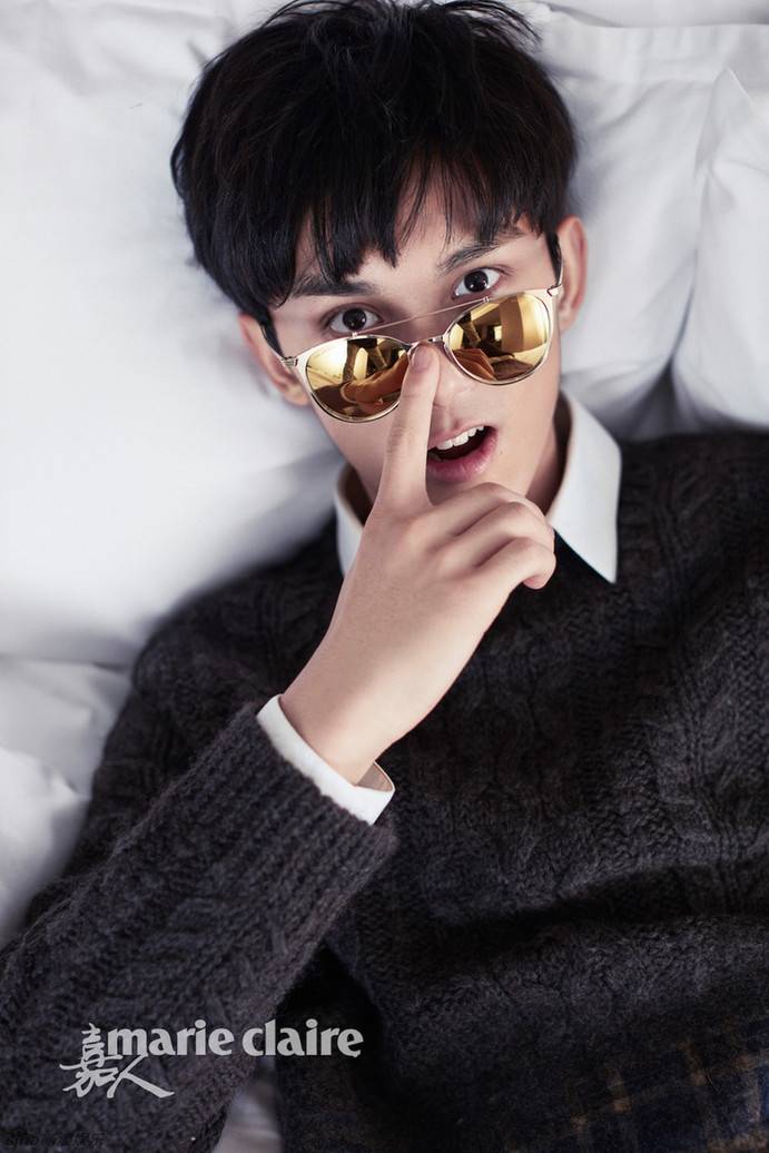 吳磊帥氣寫(xiě)真大片曝光 鬼馬少年初成長(zhǎng)