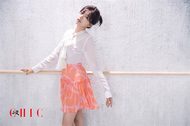 郭雪芙最新雜志寫真 為舞者拍攝畫風(fēng)清新