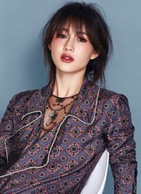 陳燃最新寫(xiě)真曝光 短發(fā)亮相帥氣十足