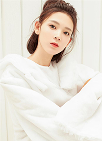 陳瑤冬日時尚寫真 甜酷少女感十足