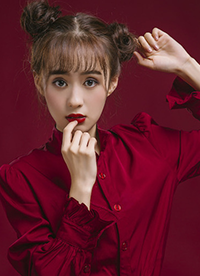 鄭合惠子新年曝光最新寫(xiě)真 俏皮丸子頭古靈精怪