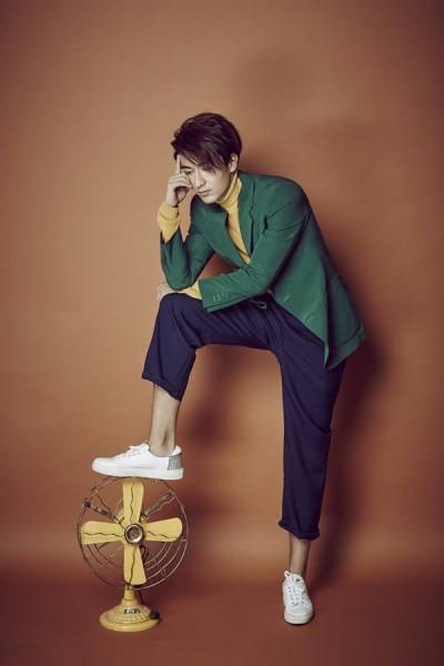 新生代演員米熱復(fù)古寫真 謙謙君子溫潤如玉