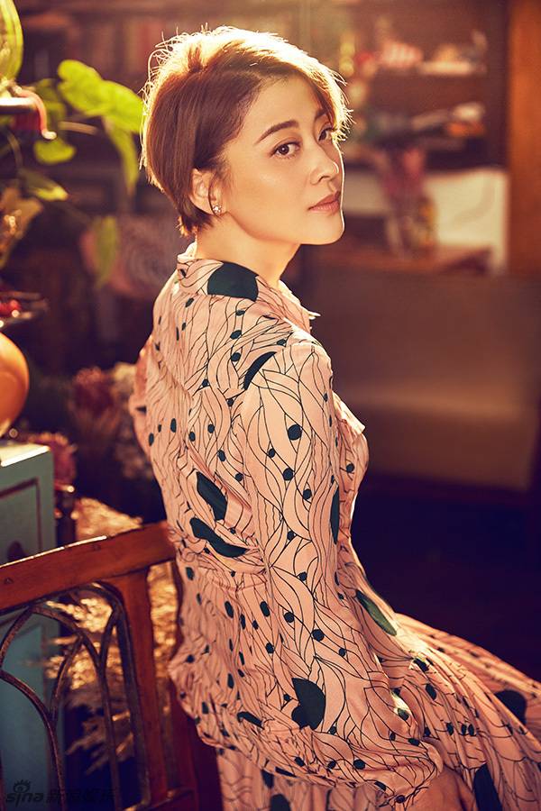 梅婷新春寫真大片曝光 溫暖如光笑容滿分