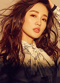 新生代演員李沁寫(xiě)真圖片 輕松俏麗散發(fā)青春韻味