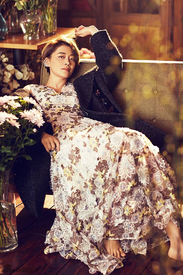 梅婷新春寫真大片曝光 溫暖如光笑容滿分