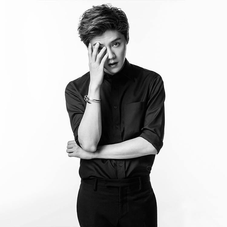 鹿晗黑白寫真時(shí)尚范十足 又被&ldquo;撩&rdquo;了