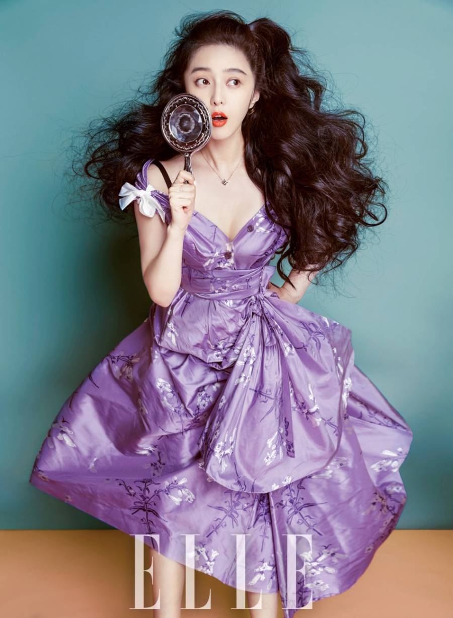 范冰冰雜志封面圖片 抱貓賣萌俏皮可愛