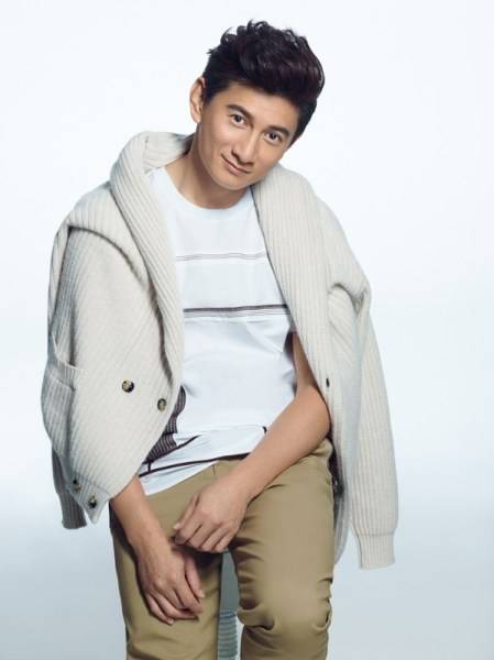 吳奇隆最新時(shí)尚寫真大片 雙面熟男自由更換