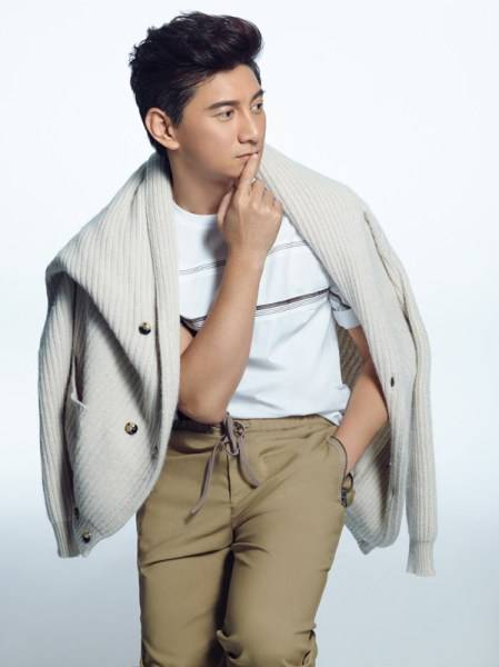 吳奇隆最新時(shí)尚寫(xiě)真大片 雙面熟男自由更換