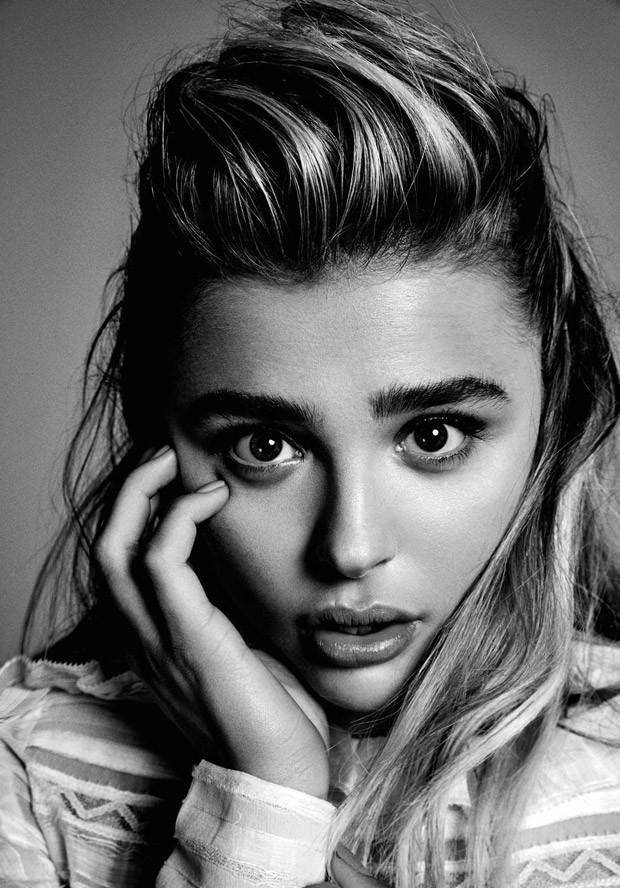 “超殺女”科洛莫瑞茲時尚大片 上演壞女孩造型