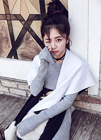 譚松韻時(shí)尚寫真大片 清新亮麗盡顯迷人風(fēng)范