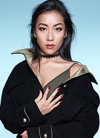 吉克雋逸時尚寫真圖片 簡約造型展個人風(fēng)格