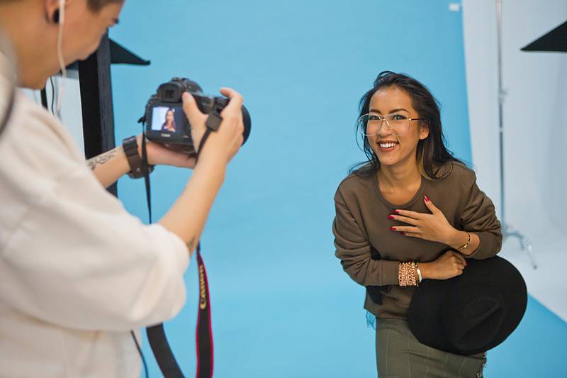 吉克雋逸時(shí)尚寫真圖片 簡約造型展個(gè)人風(fēng)格