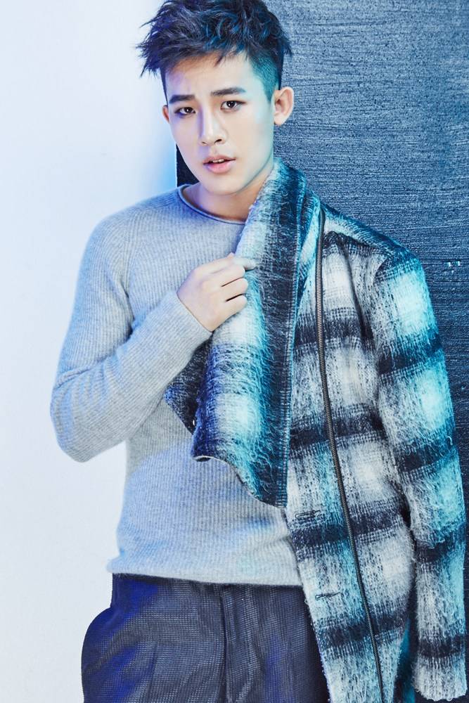 Lawrence羅倫希暗黑系寫真 盡顯雅痞風(fēng)范