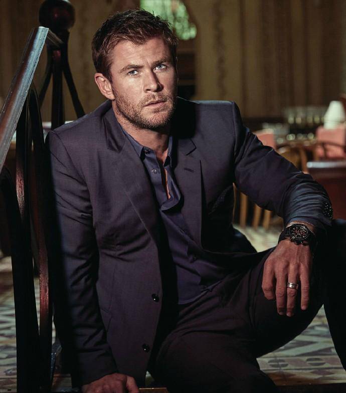 “錘哥”克里斯全新寫真大片 帥氣又有型